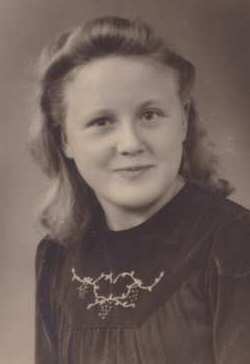 hendrika_johanna_schipper__geb._1930__boosmans_riek__foto_1947.jpg